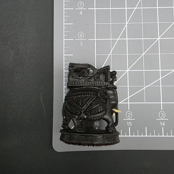 Chess Set Sandalwood Ebony Carved Wood Handmade Indian Mythology Sculpture VTG‎ - Picture 13 of 16